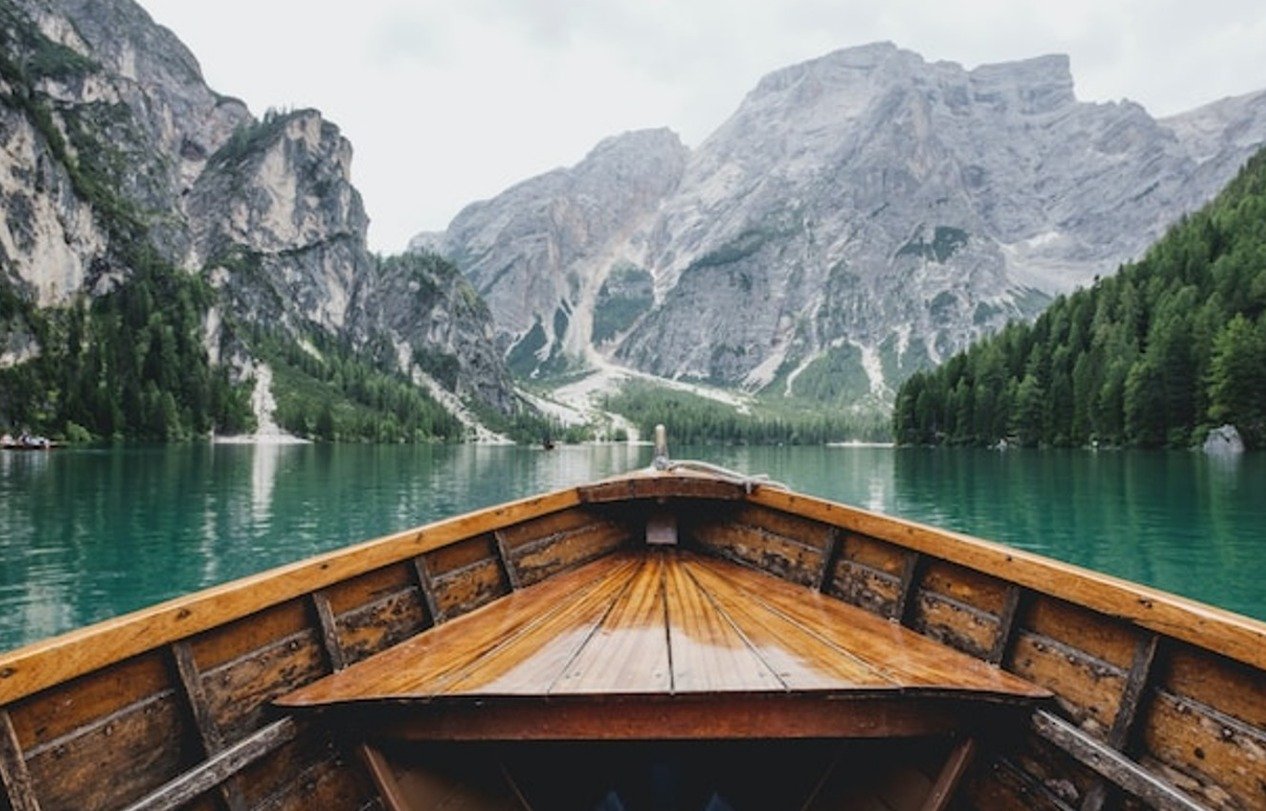 Travel Smart: The Financial Benefits of BNESIM for Budget Travelers